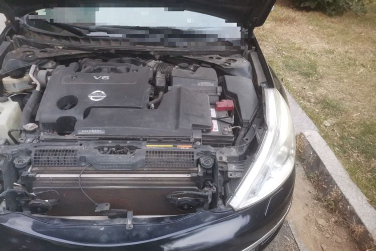 Used Nissan Teana 2011 Duke 2.5L XV Luxury Edition Engine Bay Left