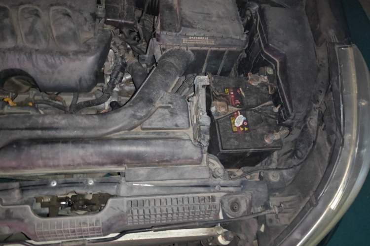 Used Nissan Teana 2011 2.0L XL Comfort Edition Engine Bay Left