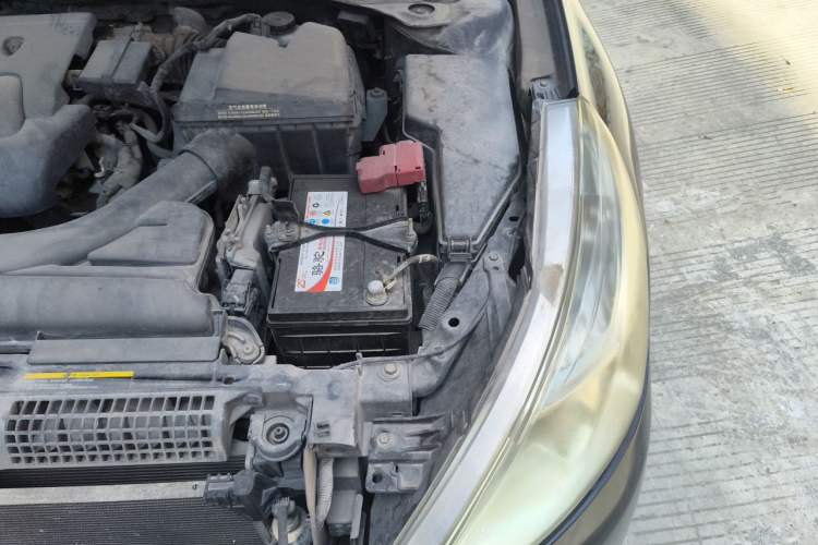 Used Nissan Teana 2011 2.0L XL Comfort Edition Engine Bay Left