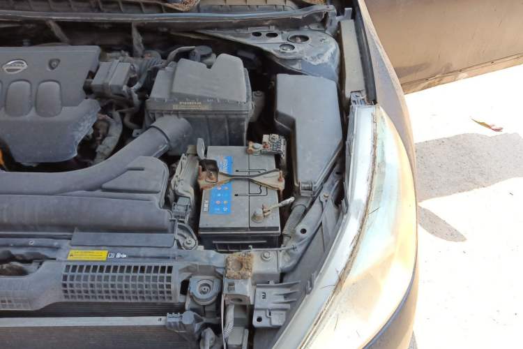 Used Nissan Teana 2011 2.0L XL Comfort Edition Engine Bay Left