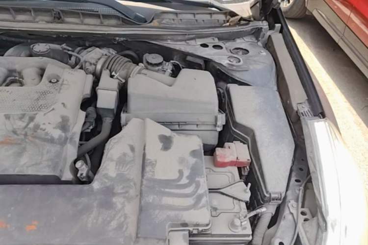 Used Nissan Teana 2011 2.5L XL Advanced Edition Engine Bay Left