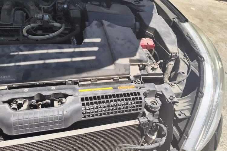 Used Nissan Teana 2011 2.5L XL Advanced Edition Engine Bay Left