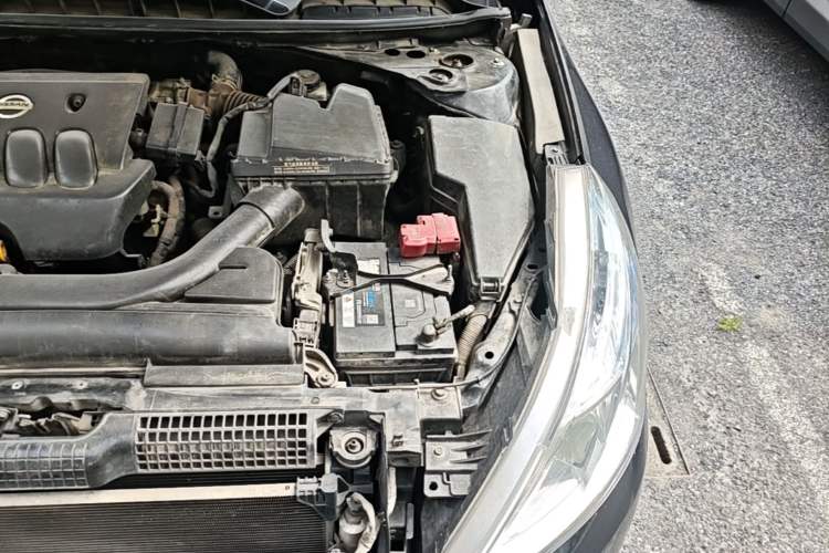Used Nissan Teana 2011 2.0L XL Comfort Edition Engine Bay Left