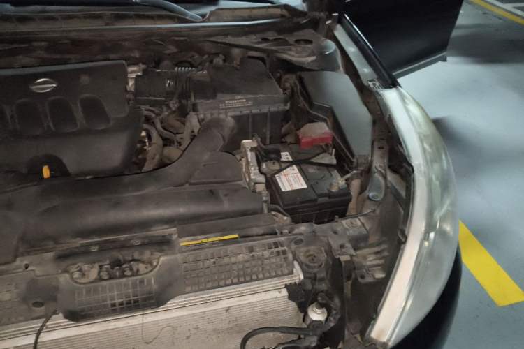Used Nissan Teana 2011 2.0L XL Comfort Edition Engine Bay Left