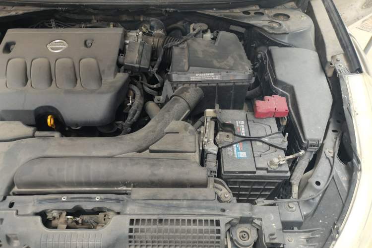 Used Nissan Teana 2011 2.0L XL Comfort Edition Engine Bay Left