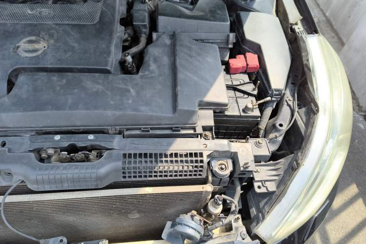 Used Nissan Teana 2011 2.5L XL Glory Edition Engine Bay Left