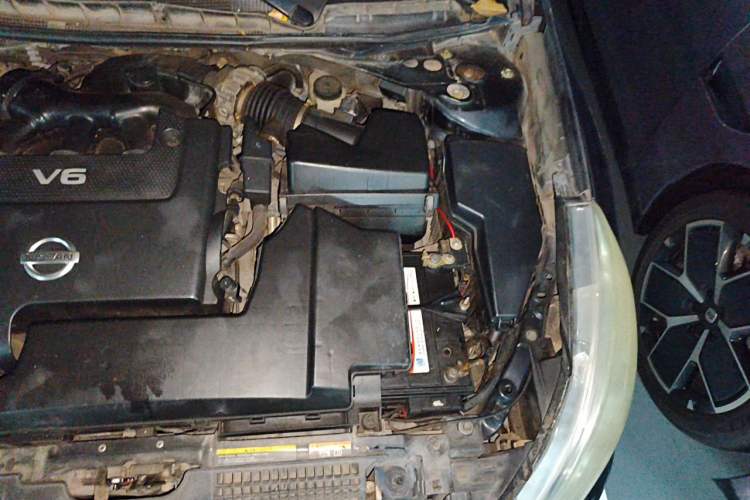 Used Nissan Teana 2011 2.5L XL Glory Edition Engine Bay Left