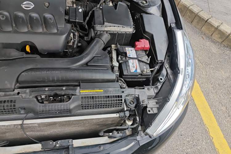 Used Nissan Teana 2011 2.0L XL Comfort Edition Engine Bay Left