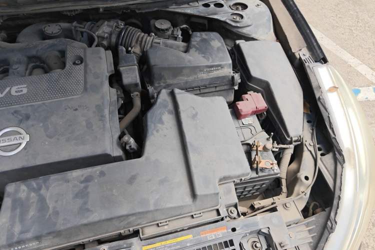 Used Nissan Teana 2011 2.5L XL Glory Edition Engine Bay Left