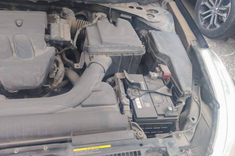 Used Nissan Teana 2011 2.0L XL Comfort Edition Engine Bay Left