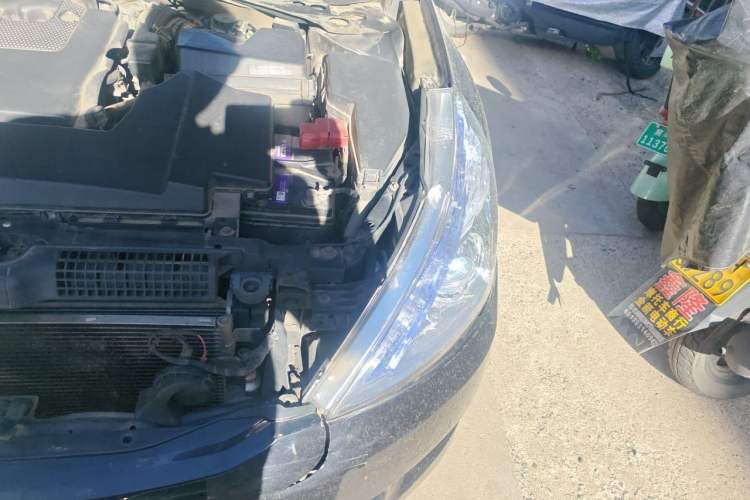 Used Nissan Teana 2011 2.5L XL Advanced Edition Engine Bay Left