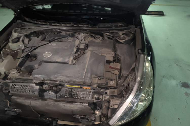 Used Nissan Teana 2011 2.5L XL Glory Edition Engine Bay Left