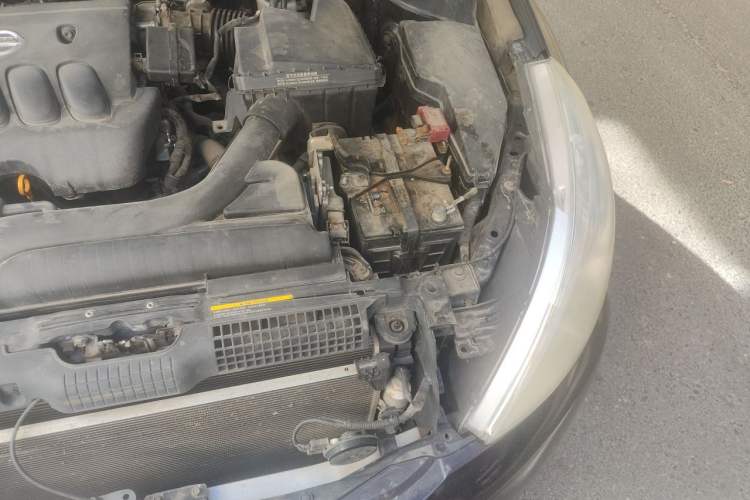 Used Nissan Teana 2011 2.0L XE Standard Edition Engine Bay Left