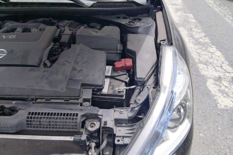 Used Nissan Teana 2011 2.5L XL Advanced Edition Engine Bay Left