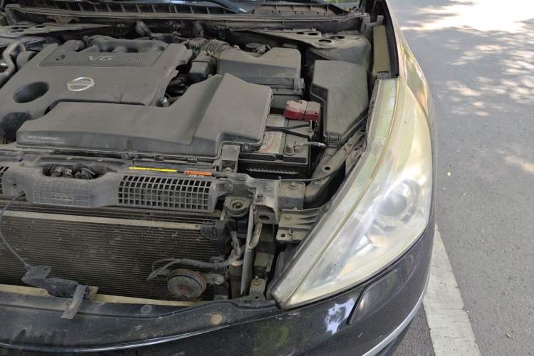 Used Nissan Teana 2011 Duke 2.5L XV Luxury Edition Engine Bay Left