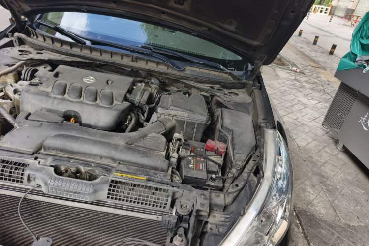 Used Nissan Teana 2011 2.0L XL Comfort Edition Engine Bay Left