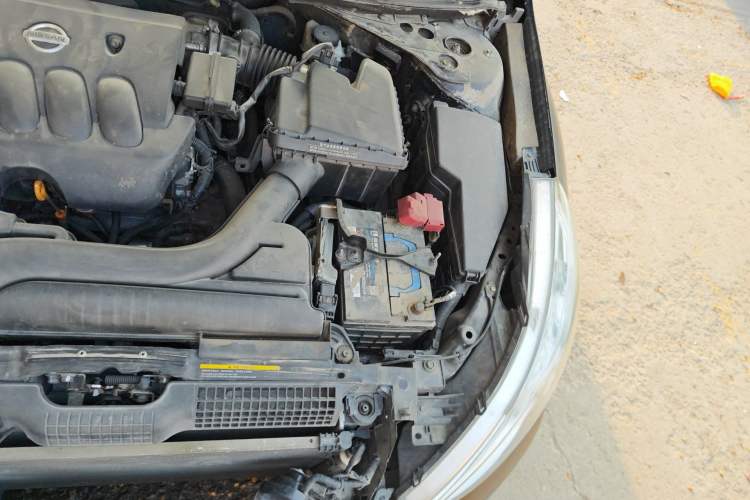 Used Nissan Teana 2011 2.0L XL Comfort Edition Engine Bay Left