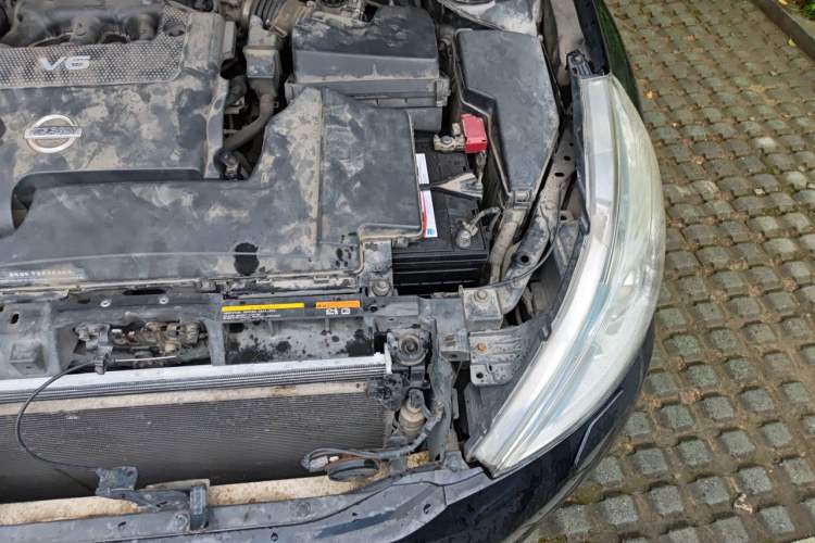 Used Nissan Teana 2011 2.5L XL Advanced Edition Engine Bay Left