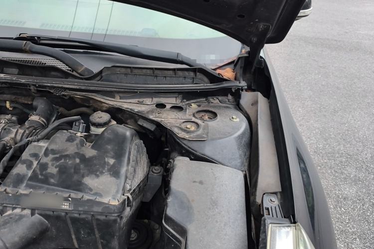 Used Nissan Teana 2011 2.0L XL Comfort Edition Engine Bay Left