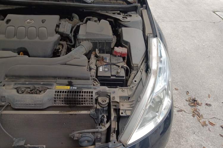 Used Nissan Teana 2011 2.0L XL Comfort Edition Engine Bay Left