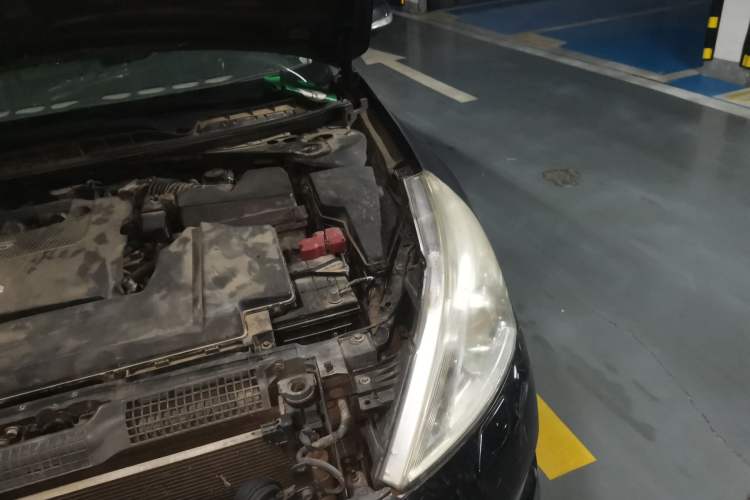 Used Nissan Teana 2011 2.5L XL Glory Edition Engine Bay Left