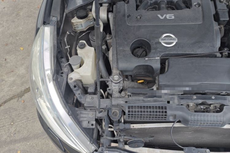 Used Nissan Teana 2011 2.5L XL Glory Edition Engine Bay Right