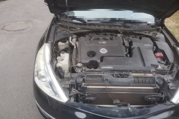 Used Nissan Teana 2011 Duke 2.5L XV Luxury Edition Engine Bay Right