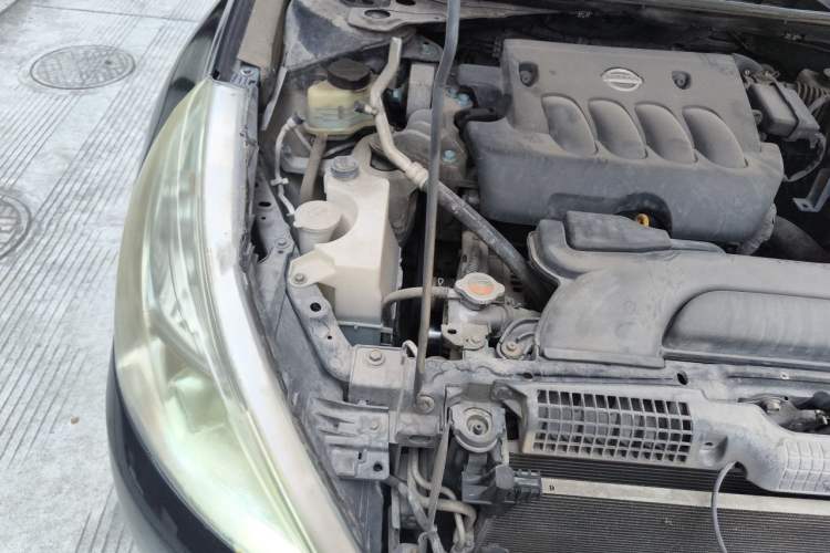 Used Nissan Teana 2011 2.0L XL Comfort Edition Engine Bay Right