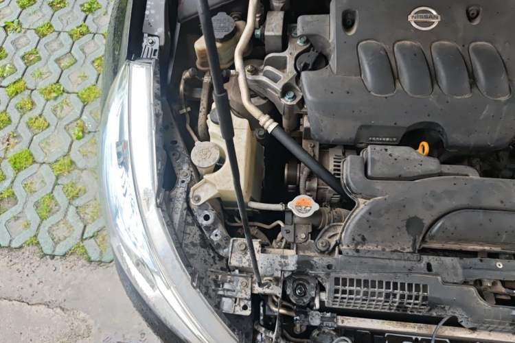 Used Nissan Teana 2011 2.0L XL Glory Edition Engine Bay Right