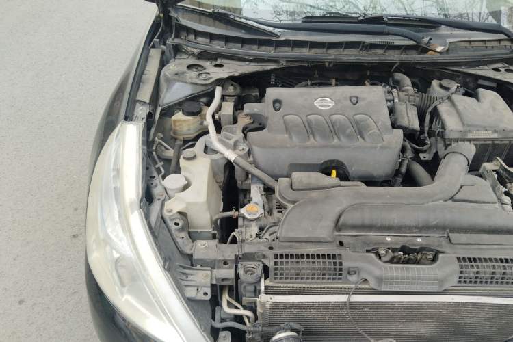 Used Nissan Teana 2011 2.0L XL Comfort Edition Engine Bay Right