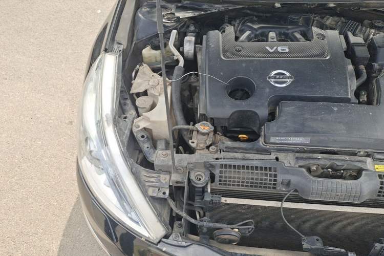 Used Nissan Teana 2011 Duke 2.5L XV VIP Prestige Edition Engine Bay Right