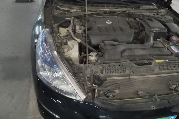 Used Nissan Teana 2011 2.0L XL Comfort Edition Engine Bay Right