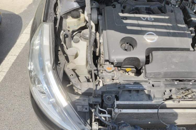 Used Nissan Teana 2011 2.5L XL Advanced Edition Engine Bay Right