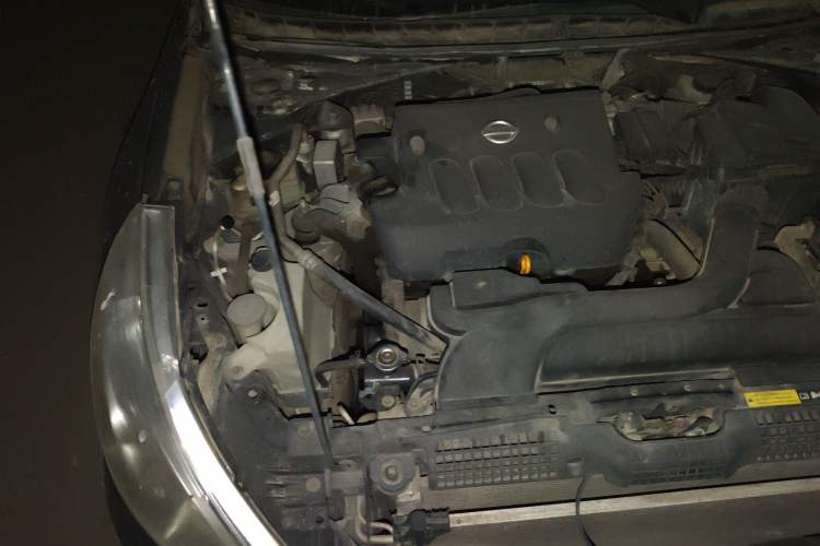 Used Nissan Teana 2011 2.0L XL Comfort Edition Engine Bay Right