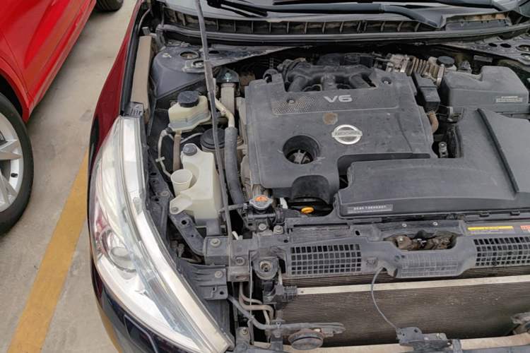 Used Nissan Teana 2011 2.5L XL Advanced Edition Engine Bay Right