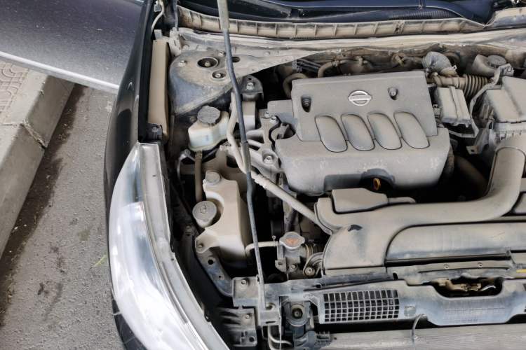 Used Nissan Teana 2011 2.0L XL Comfort Edition Engine Bay Right