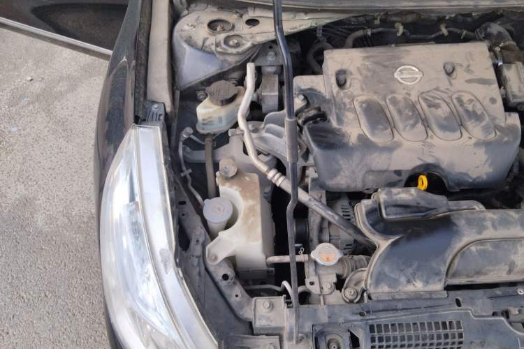 Used Nissan Teana 2011 2.0L XL Comfort Edition Engine Bay Right