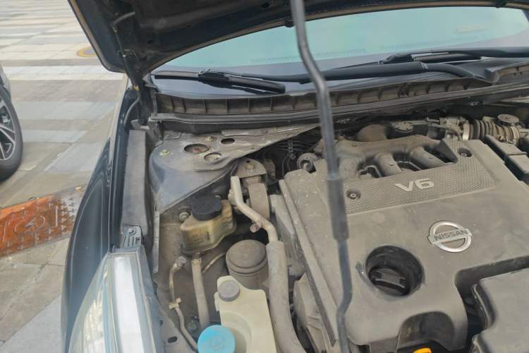 Used Nissan Teana 2011 2.5L XL-NAVI Smart Navigation Edition Engine Bay Right