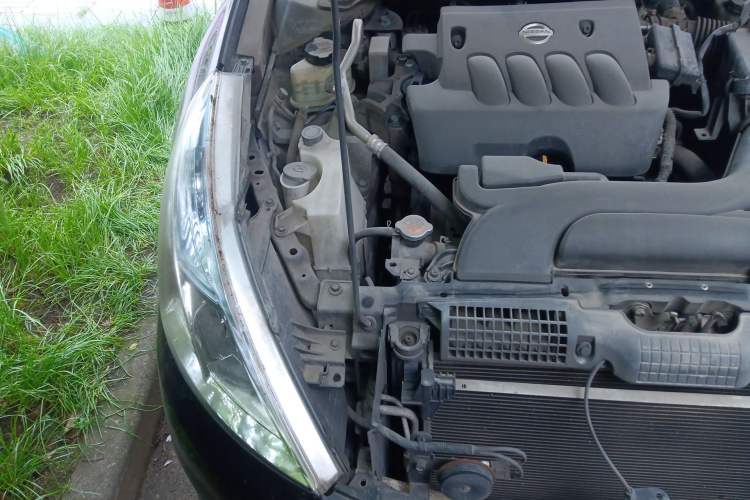 Used Nissan Teana 2011 2.0L XL Comfort Edition Engine Bay Right