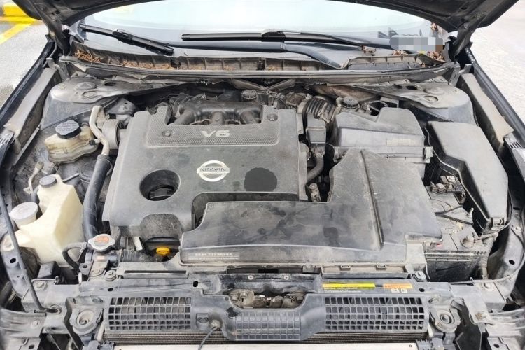 Used Nissan Teana 2011 2.5L XL Advanced Edition Engine Bay