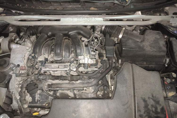 Used Nissan Teana 2011 Duke 2.5L XV Luxury Edition Engine Bay