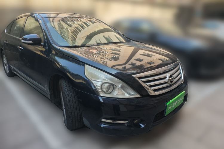 Used Nissan Teana 2011 2.5L XL Advanced Edition Front Right 45 Deg