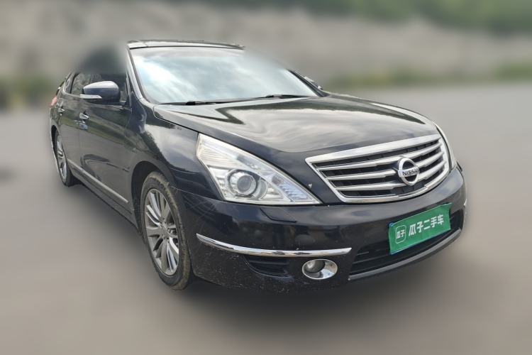 Used Nissan Teana 2011 Duke 2.5L XV VIP Prestige Edition Front Right 45 Deg