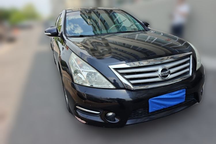 Used Nissan Teana 2011 2.0L XL Comfort Edition Front Right 45 Deg