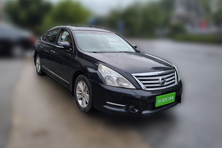 Used Nissan Teana 2011 2.0L XL Comfort Edition Front Right 45 Deg