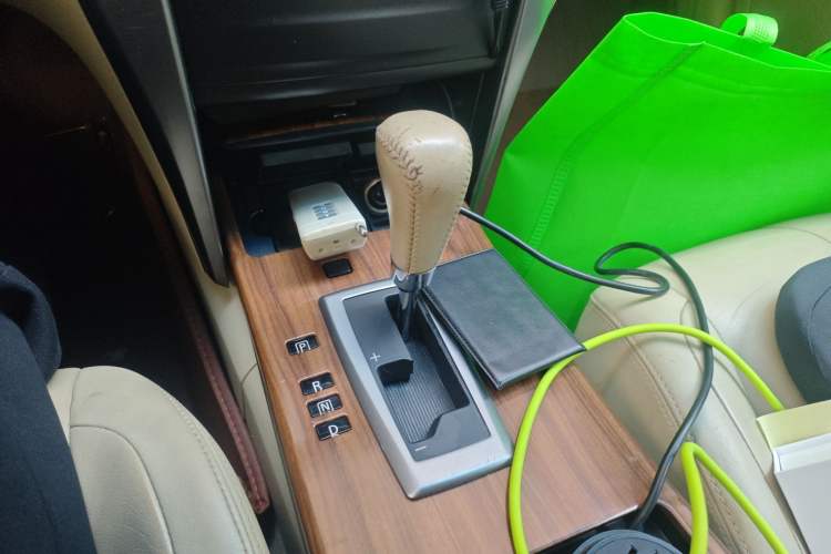 Used Nissan Teana 2011 2.5L XL Advanced Edition Gear Lever