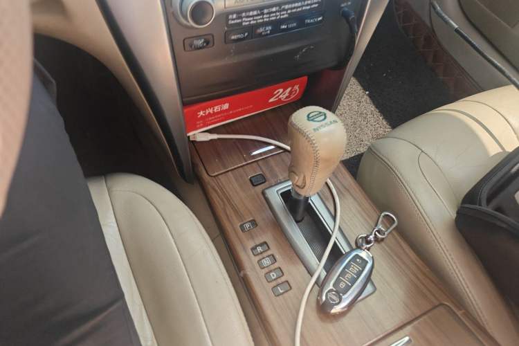 Used Nissan Teana 2011 2.0L XL Comfort Edition Gear Lever
