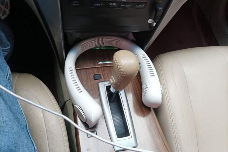 Used Nissan Teana 2011 2.0L XL Comfort Edition Gear Lever