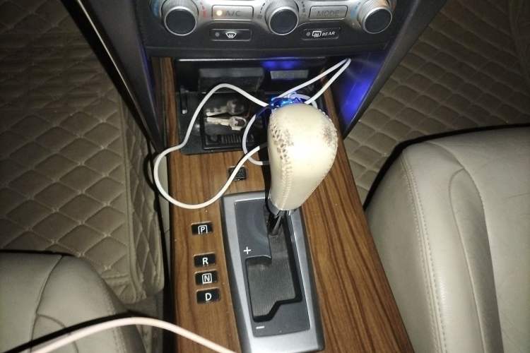 Used Nissan Teana 2011 Duke 2.5L XV Luxury Edition Gear Lever