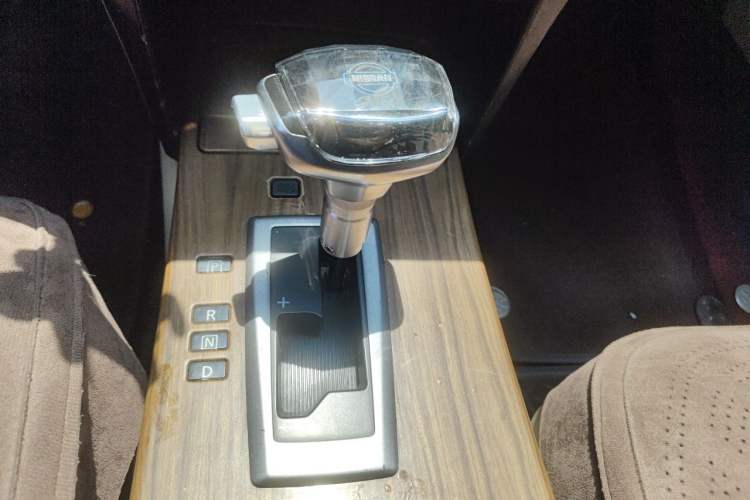 Used Nissan Teana 2011 2.5L XL Advanced Edition Gear Lever